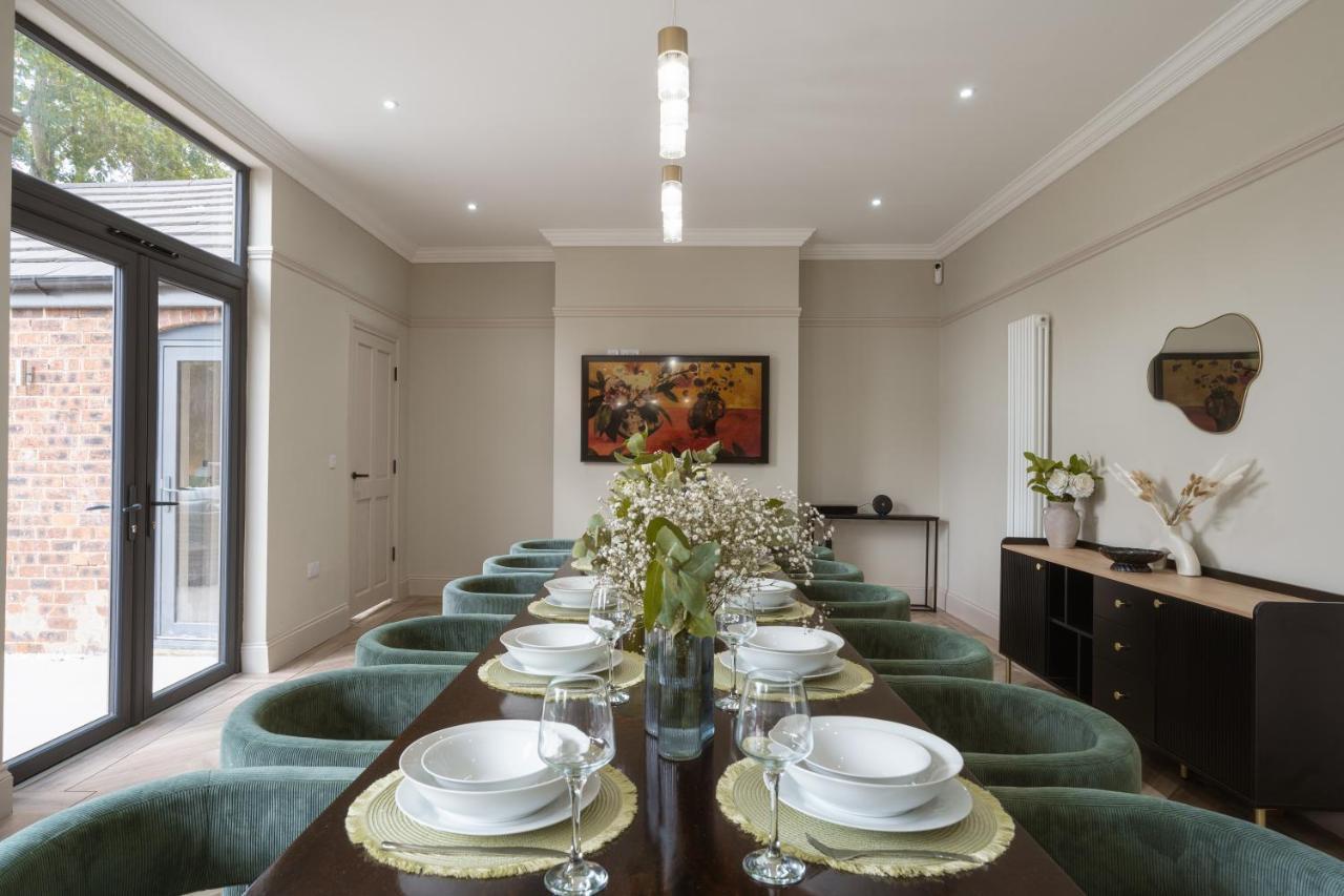 Our House Collective - Luxury Stay In Lincoln City Centre, Hot Tub, Sleeps 16 Exterior photo